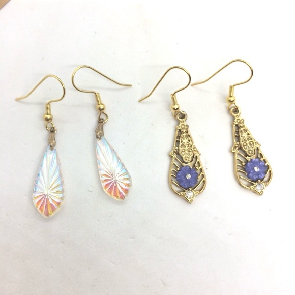 3/$30 VINTAGE EARRINGS PLASTIC DANGLE AB AURORA BOREALIS FLOWER GOLD TONE FAIRY - Picture 10 of 10